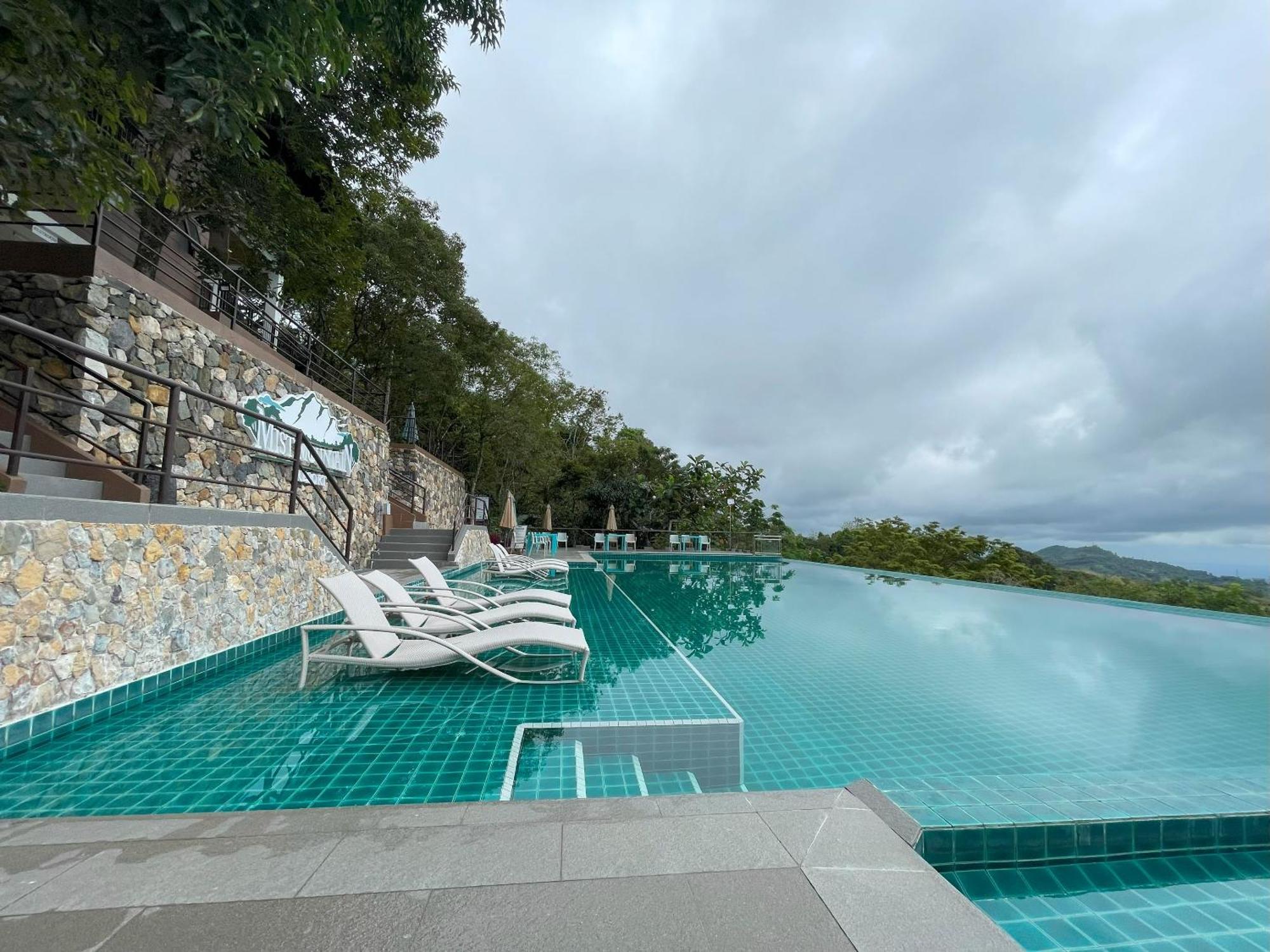 Mist Mountain Resort Powered By Cocotel Cebu Zewnętrze zdjęcie