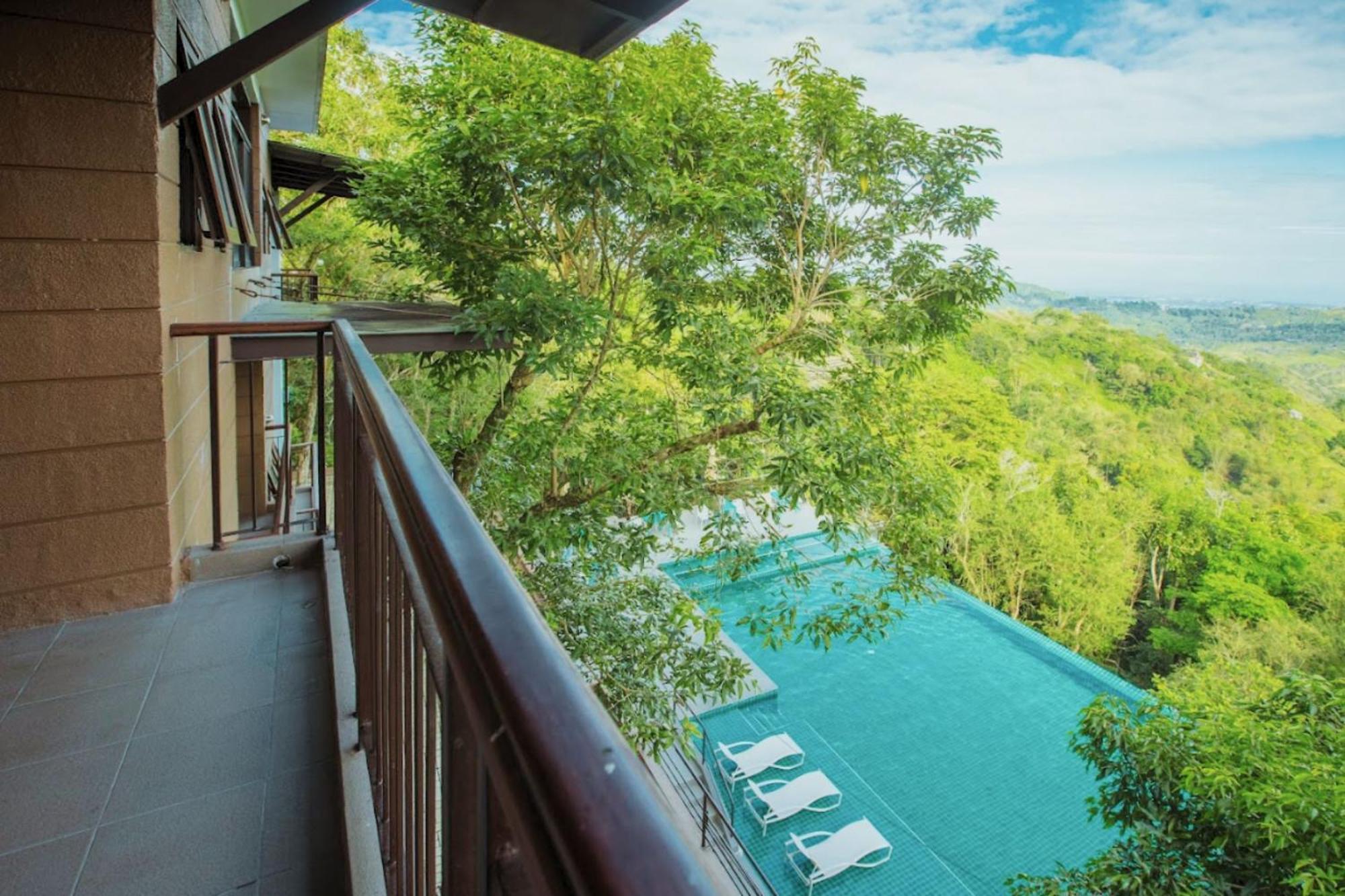 Mist Mountain Resort Powered By Cocotel Cebu Zewnętrze zdjęcie